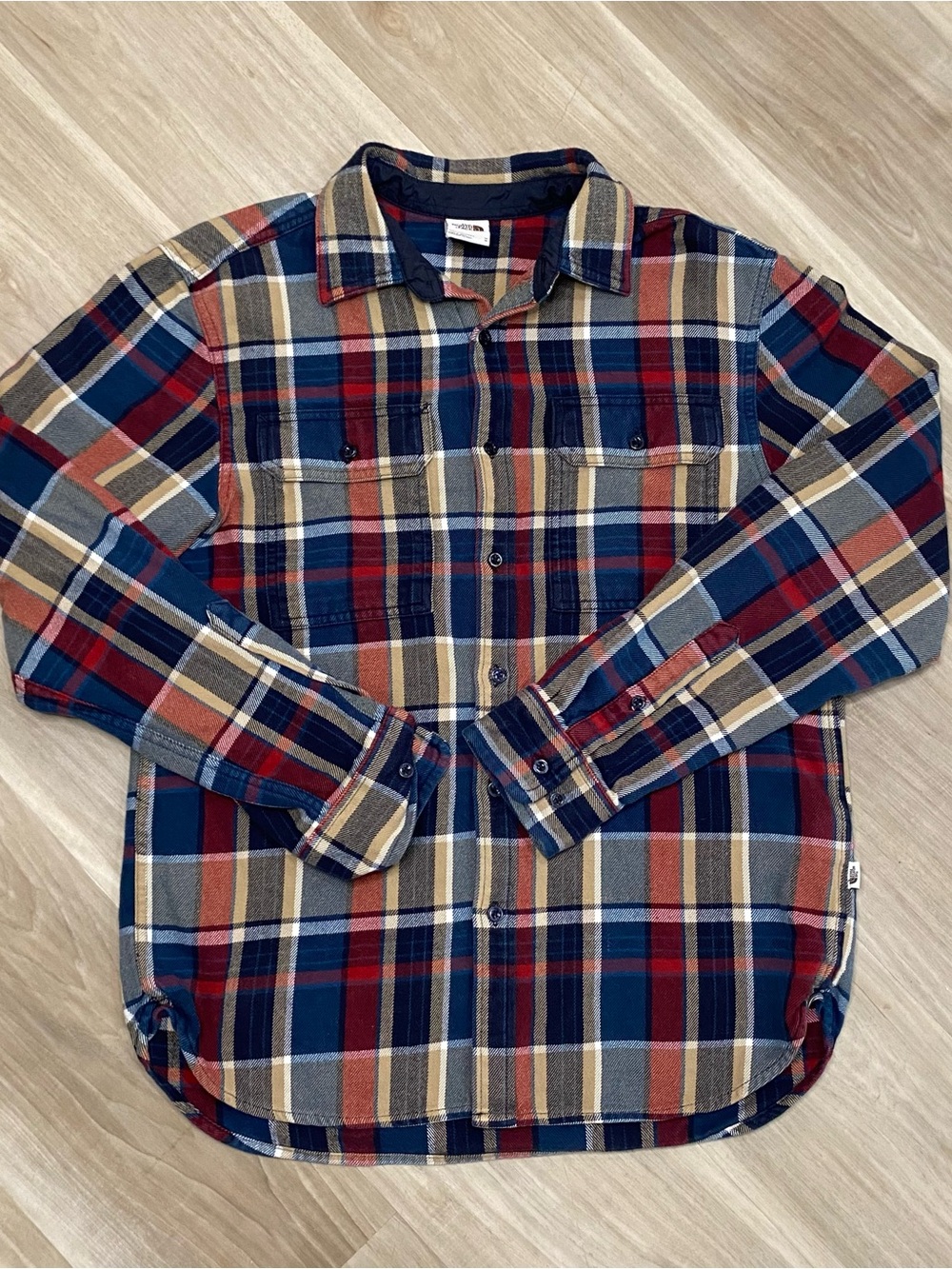 The North Face Flannel Shirt Mens Medium Red Blue Plaid Long Sleeve Button Up